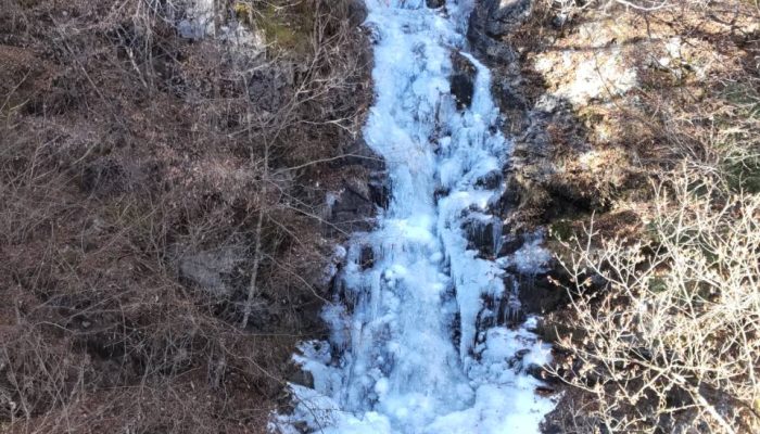 三頭大滝最大結氷